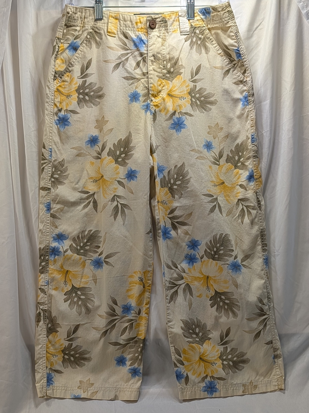 Jamaica Bay Women's Tropical Hawaiian Print Yellow w/Blue Floral Capri's Size 8